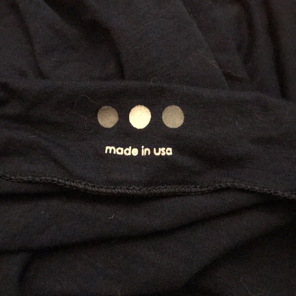 Three dots top - Picture 3 of 4